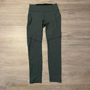 Women’s Outdoor Voices Tech Sweat Leggings Size Small